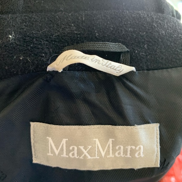 Black MaxMara 100% Virgin Wool Duffle Coat - Picture 3 of 3
